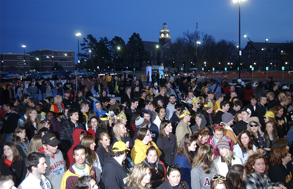 Homecoming crowd